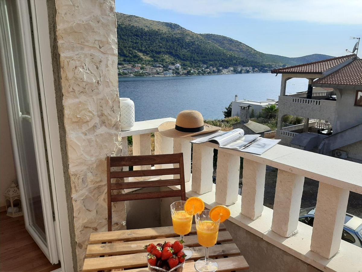 Holiday Beach House Lejlighed Grebaštica Eksteriør billede