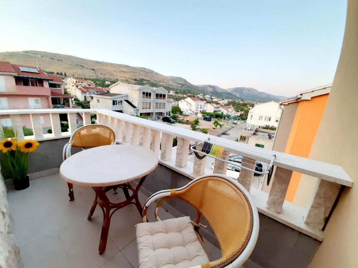 Holiday Beach House Lejlighed Grebaštica Eksteriør billede